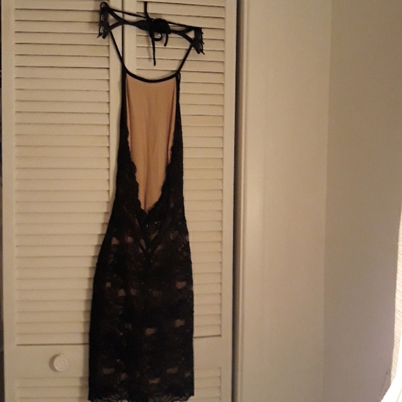Dress - Picture 2 of 6